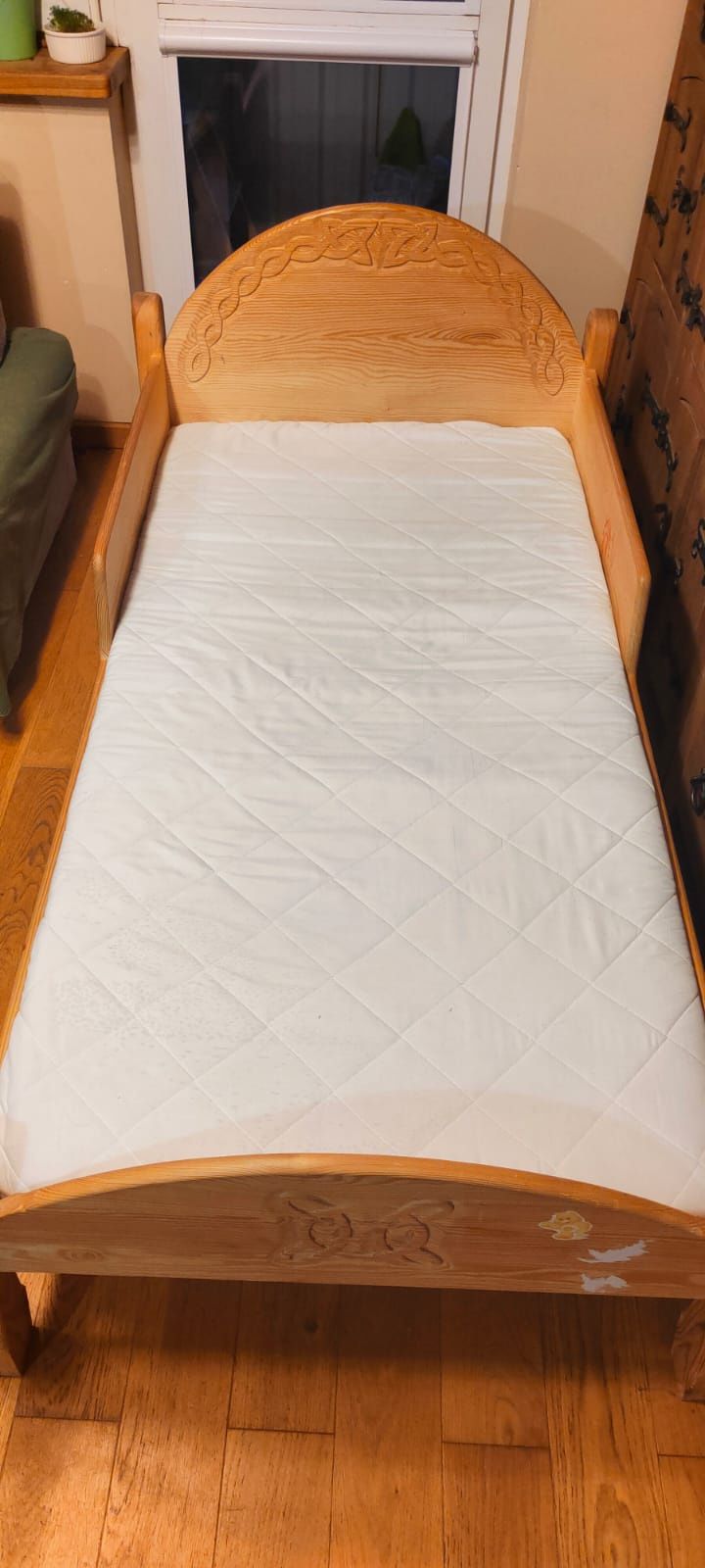 Łóżko sosnowe dla dziecka 160*80cm ręcznie zrobione + materac