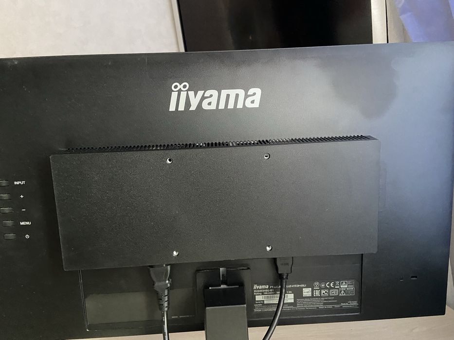 Монітор  23, 8ʼʼ