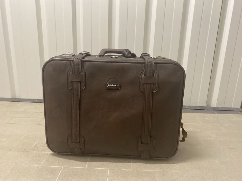 Usado barato - mala viagem