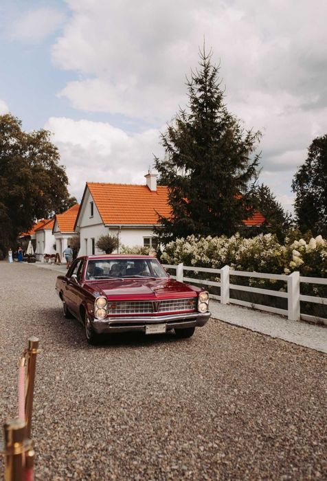 Pontiac Tempest 6 osób Amerykański klasyk do ślubu auto samochód ślub