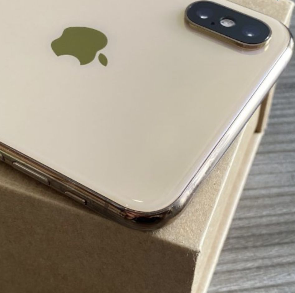 Iphone xs max  айфон 64 гб.
