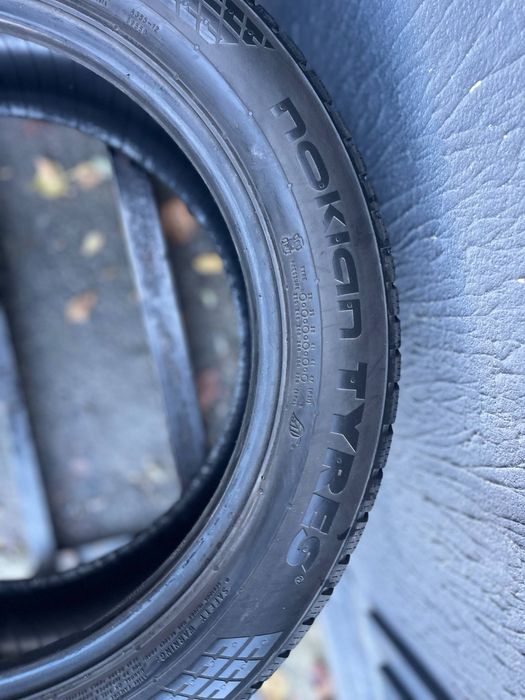 Шини 215/55 r17 Nokian