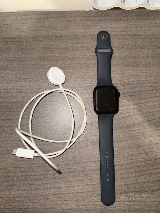 Apple Watch SE 44mm (GPS) - Excelente estado + Carregador original