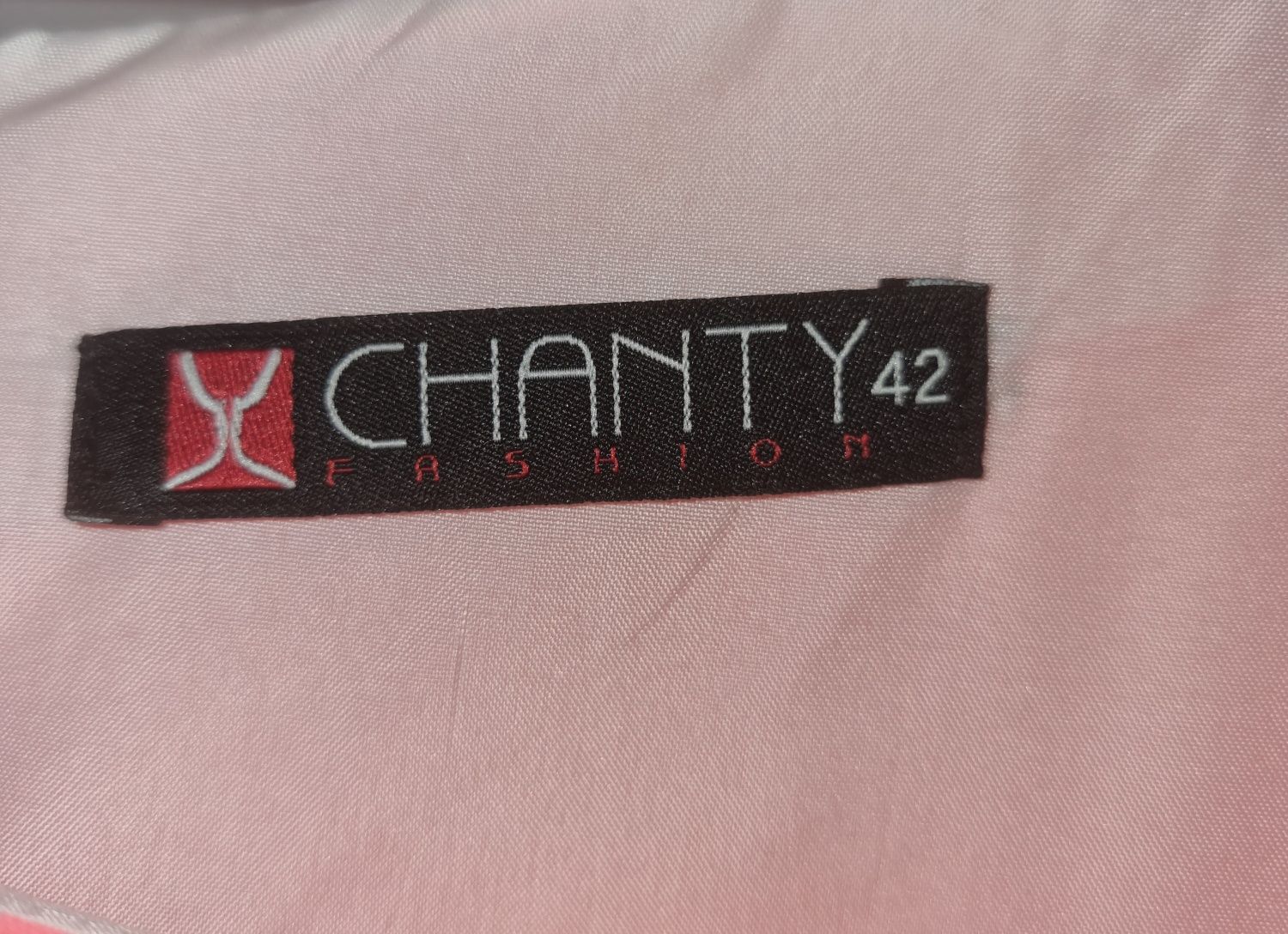Asymetryczna sukienka Chanty Fashion rozm. 42