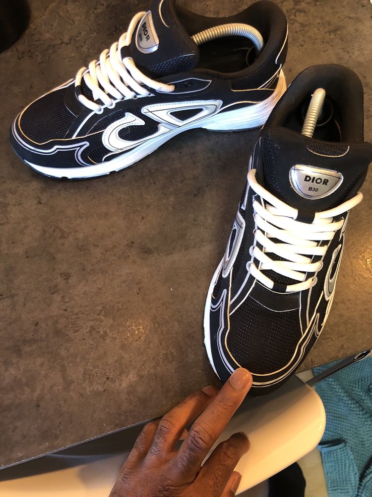 Dior B30 preto e branco