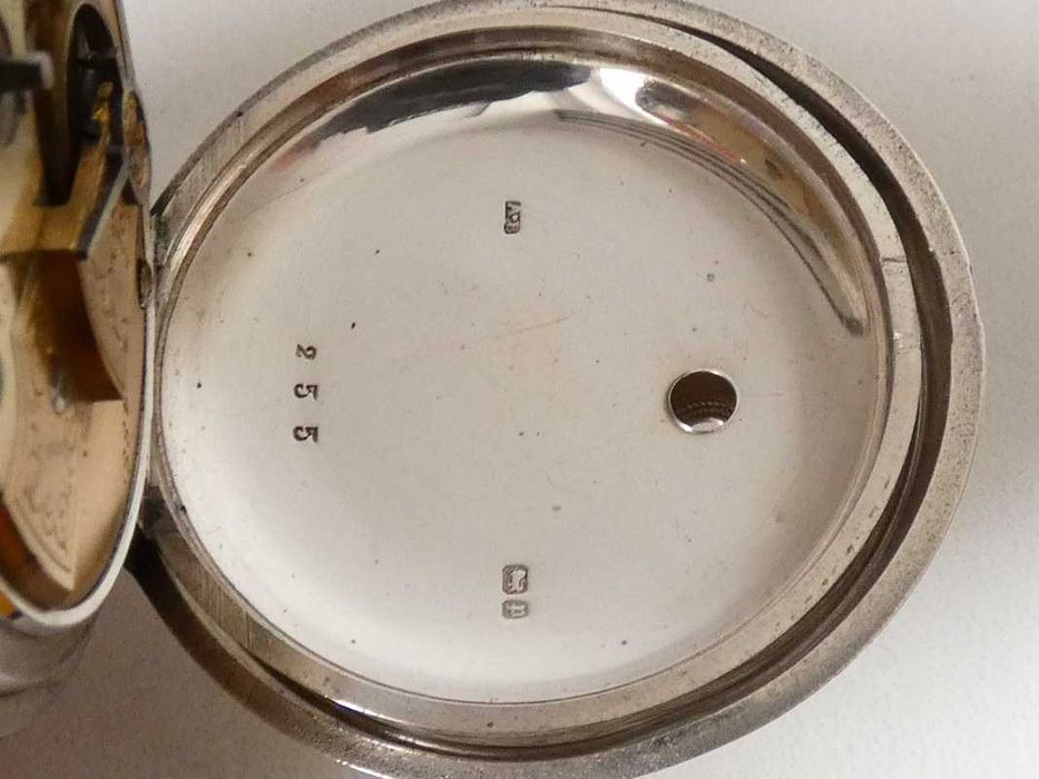 Kieszonkowy Waltham w srebrnej kopercie