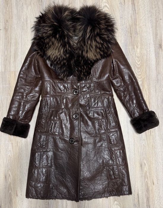 дублянка шкіряна, комір з натурального хутра єнота