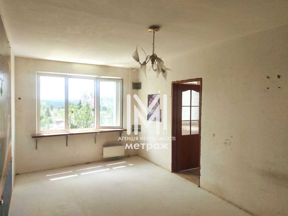 Продам 4 к. квартиру 70 м2 пр-т. Славы Залютино Холодная Гора