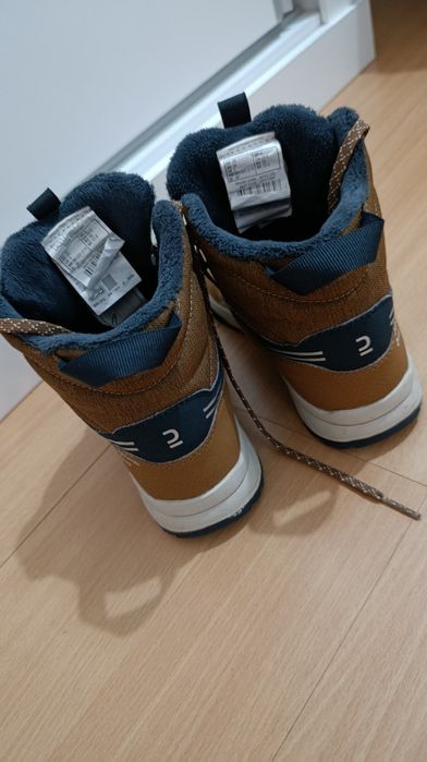 Bota Quechua Impermeável Menino