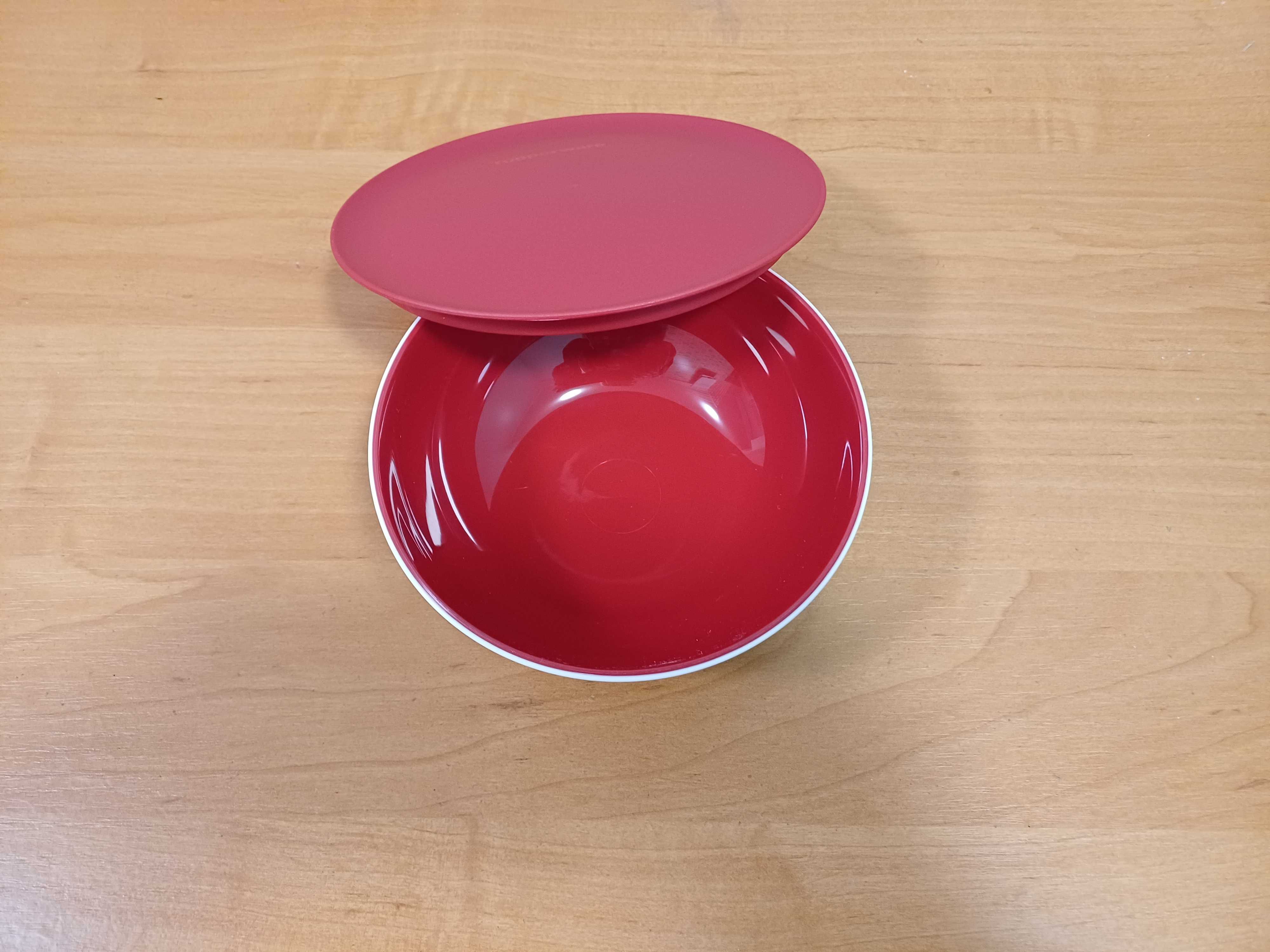 Чаши Аллегро 275 мл с крышками Tupperware, 2 шт б/у, 1 шт новая. Пиалы