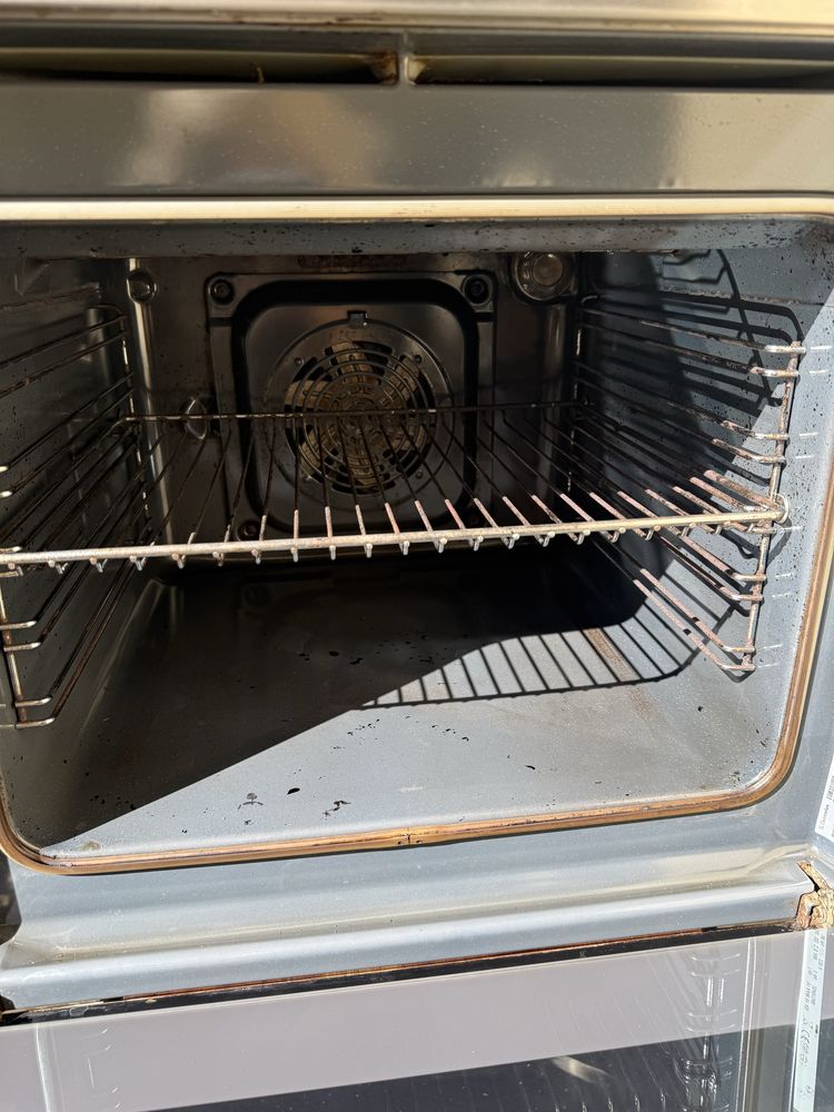 Духовка electrolux