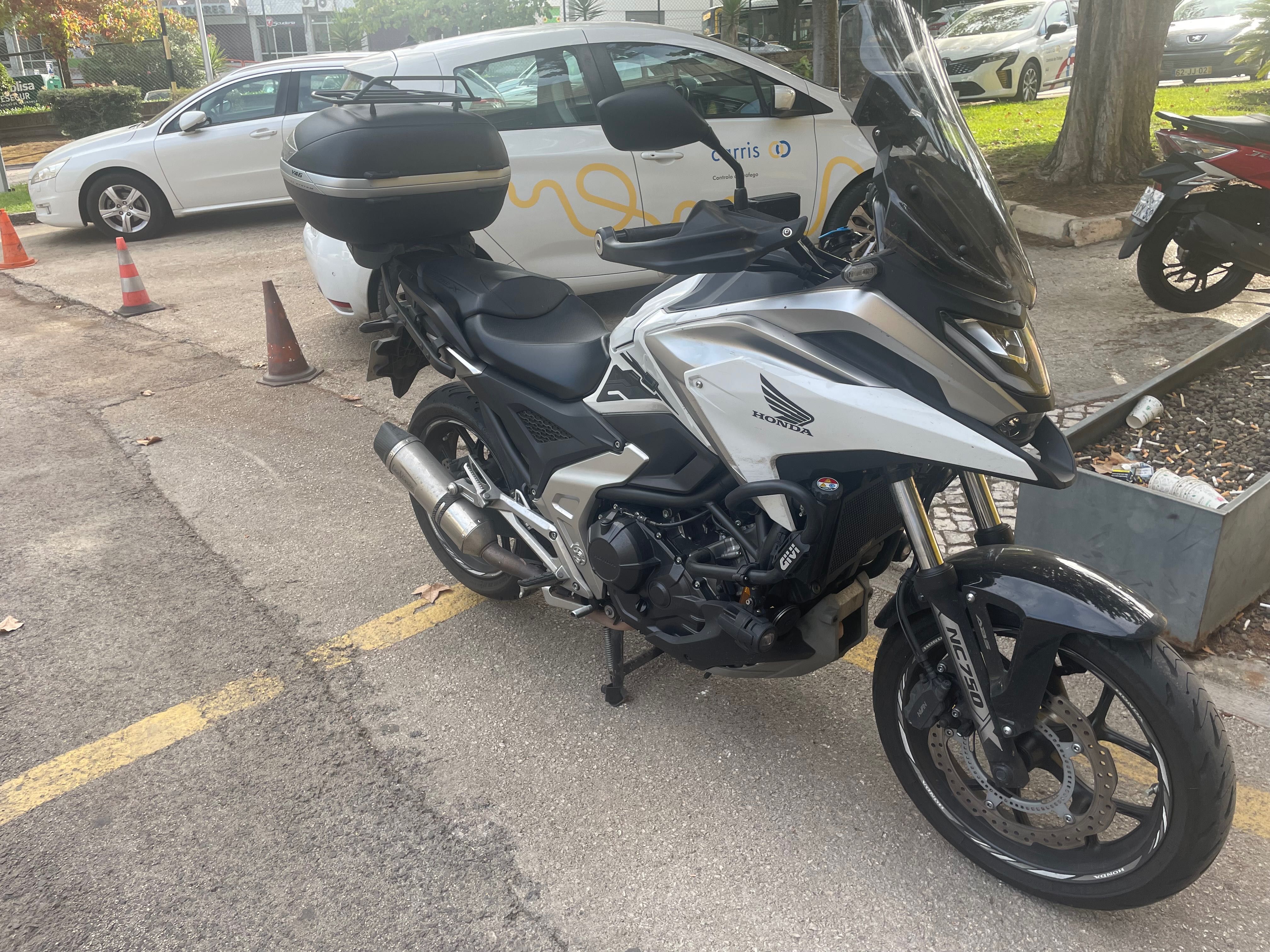 Oportunidade honda NC 750x