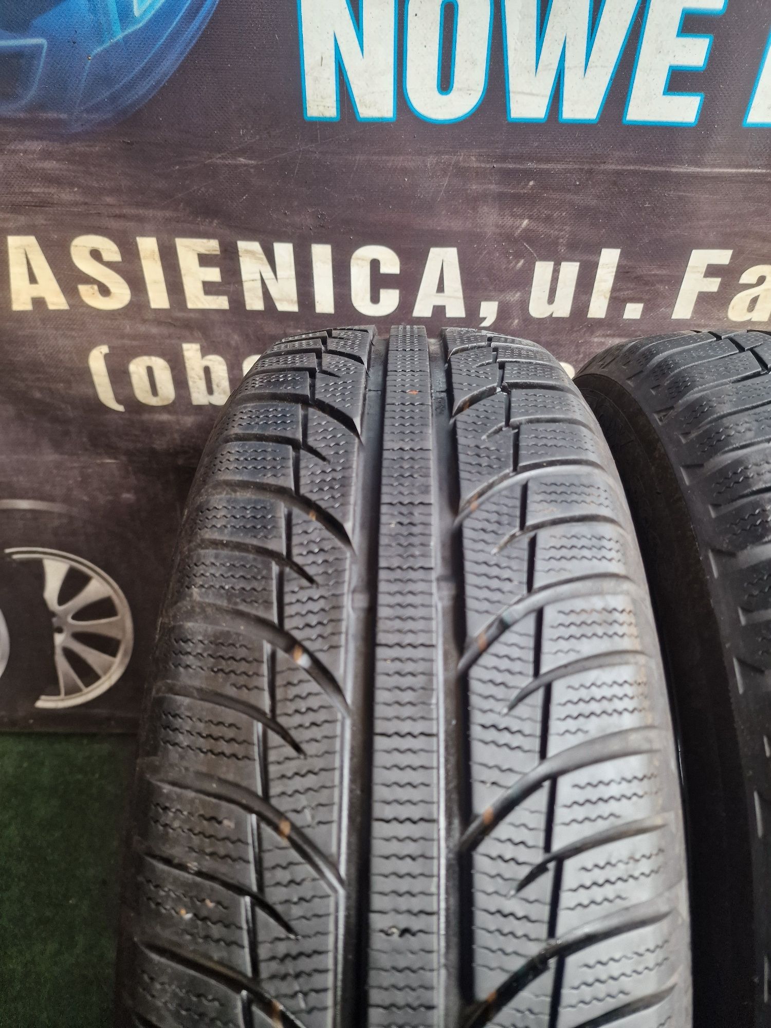 Opony zimowe 185/60/14 Toyo Para 7.3mm 2022