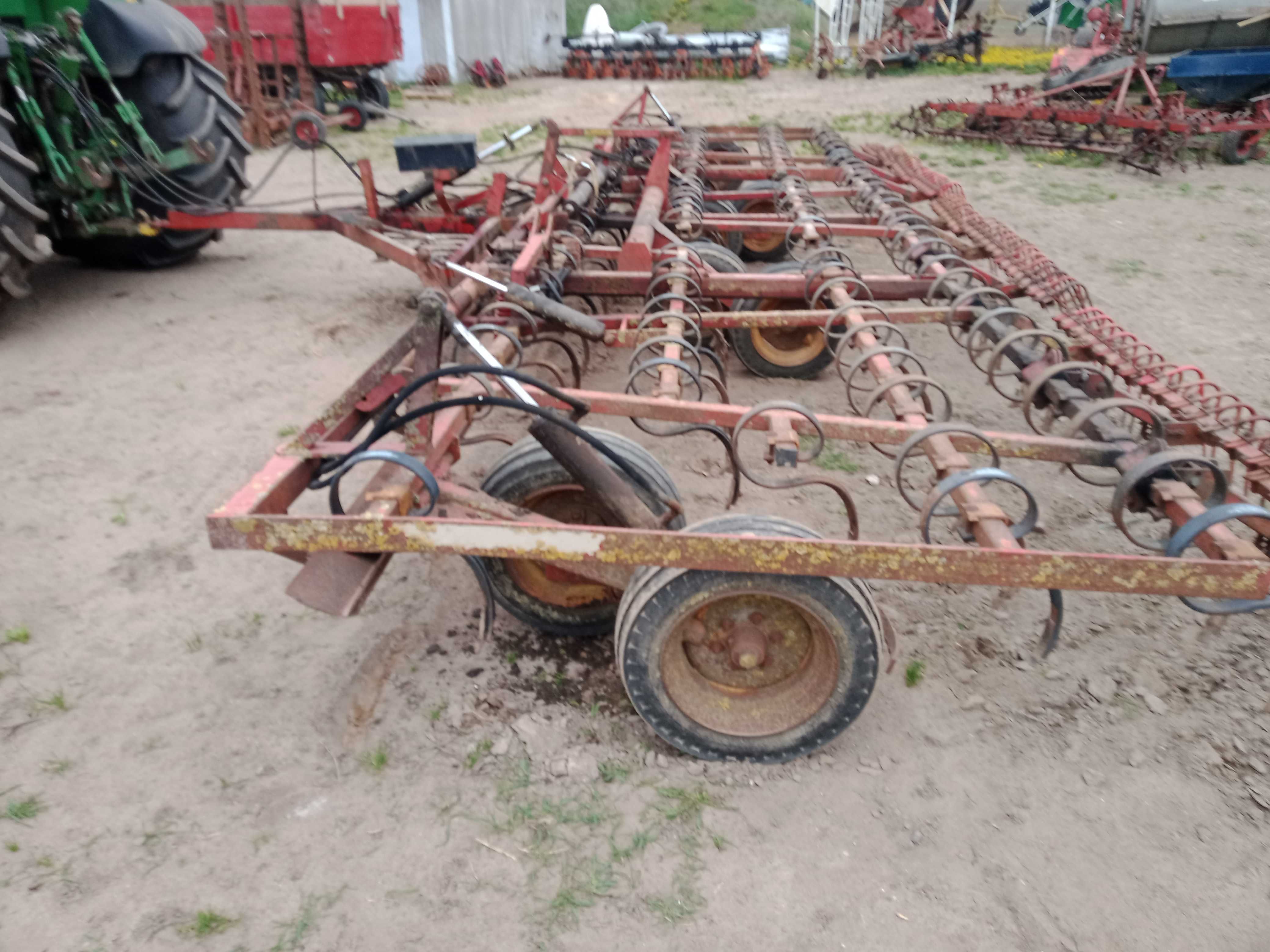 Agregat vaderstad 8.1 m uprawowy kultywator  amazone lemken kongskilde