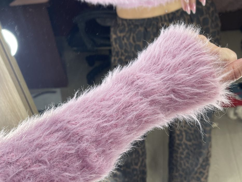 Пушистый свитер зара