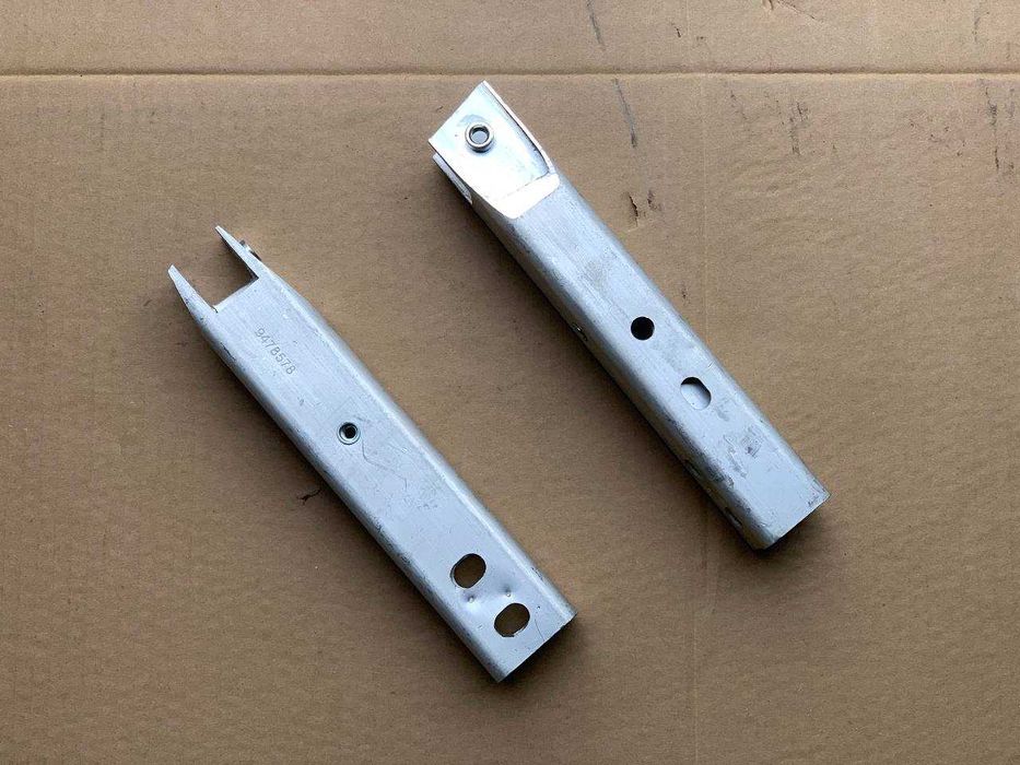 BMW G20 усилитель бампера 19-24 Кронштейн підсилювач нижній планка г20