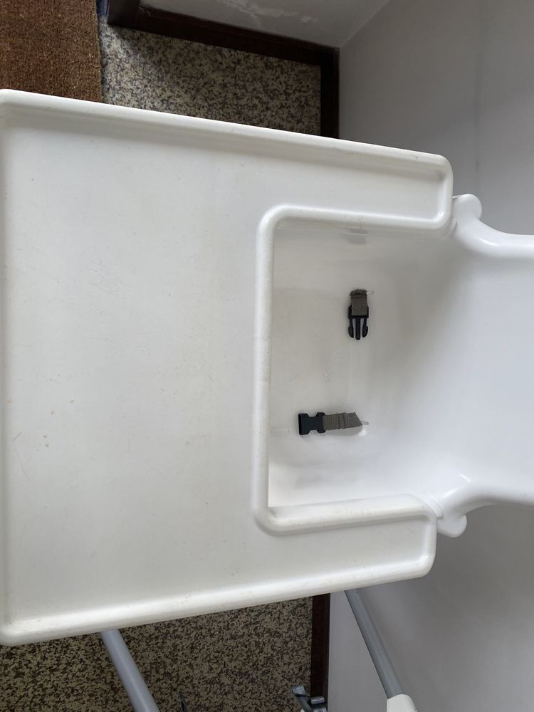 Cadeira IKEA de bebe