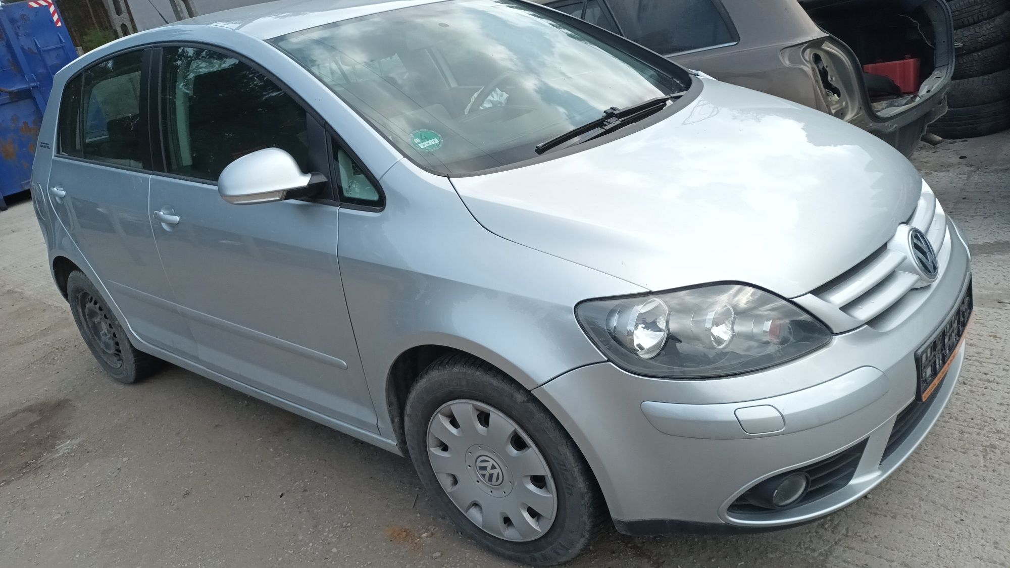 Volkswagen Golf V Plus 1.6 mpi na części