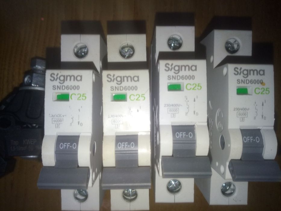 Автомати, затискачі проколюючі