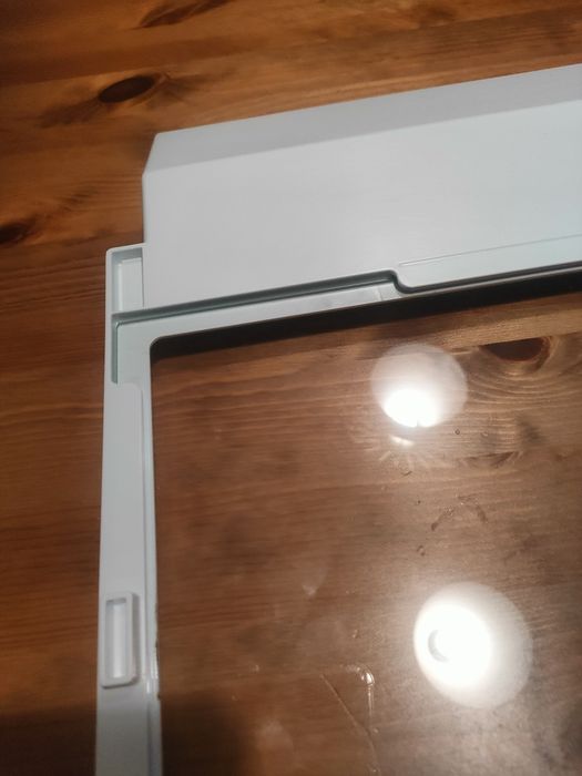 Klapka na warzywa w chłodziarce Samsung