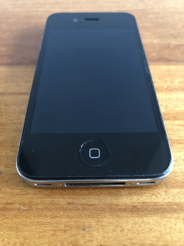 iPhone 4 32GB Preto