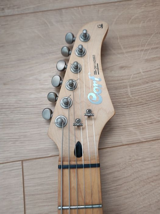 Cort G260 stratocaster