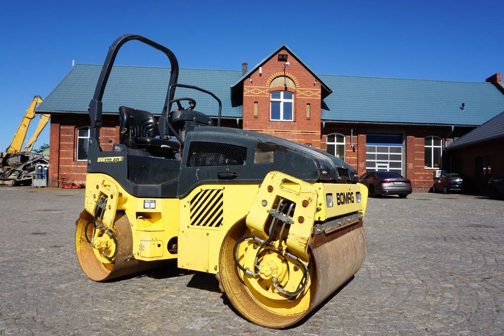 Bomag BW 120 AD-4  Walec drogowy 2800kg, tylko 880mth, z Niemiec