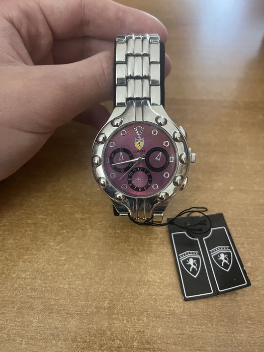 Conjunto de 2 relógios (Homem e Mulher)