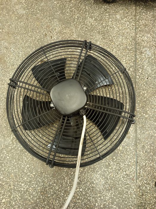 Wentylator osiowy przemysłowy ssący YWF4D-400s