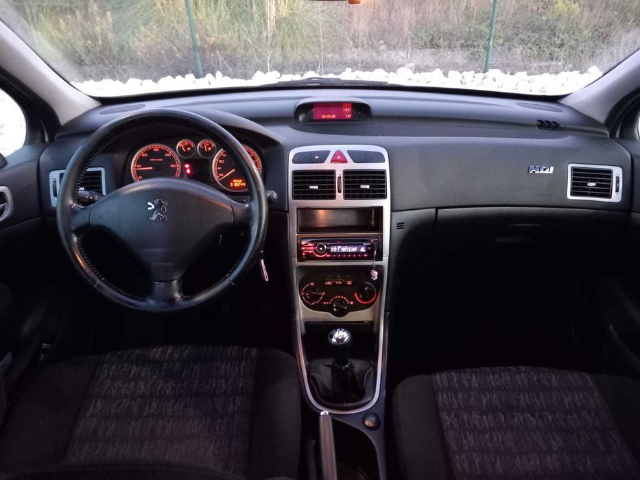 Peugeot 307 1.4 hdi em bom estado
