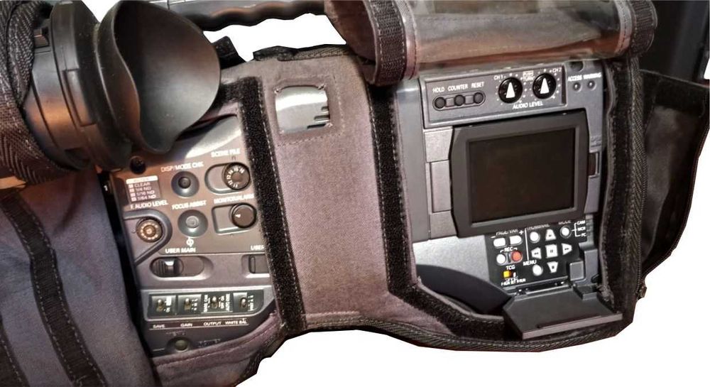 Câmara Panasonic P2 profissional c acessórios