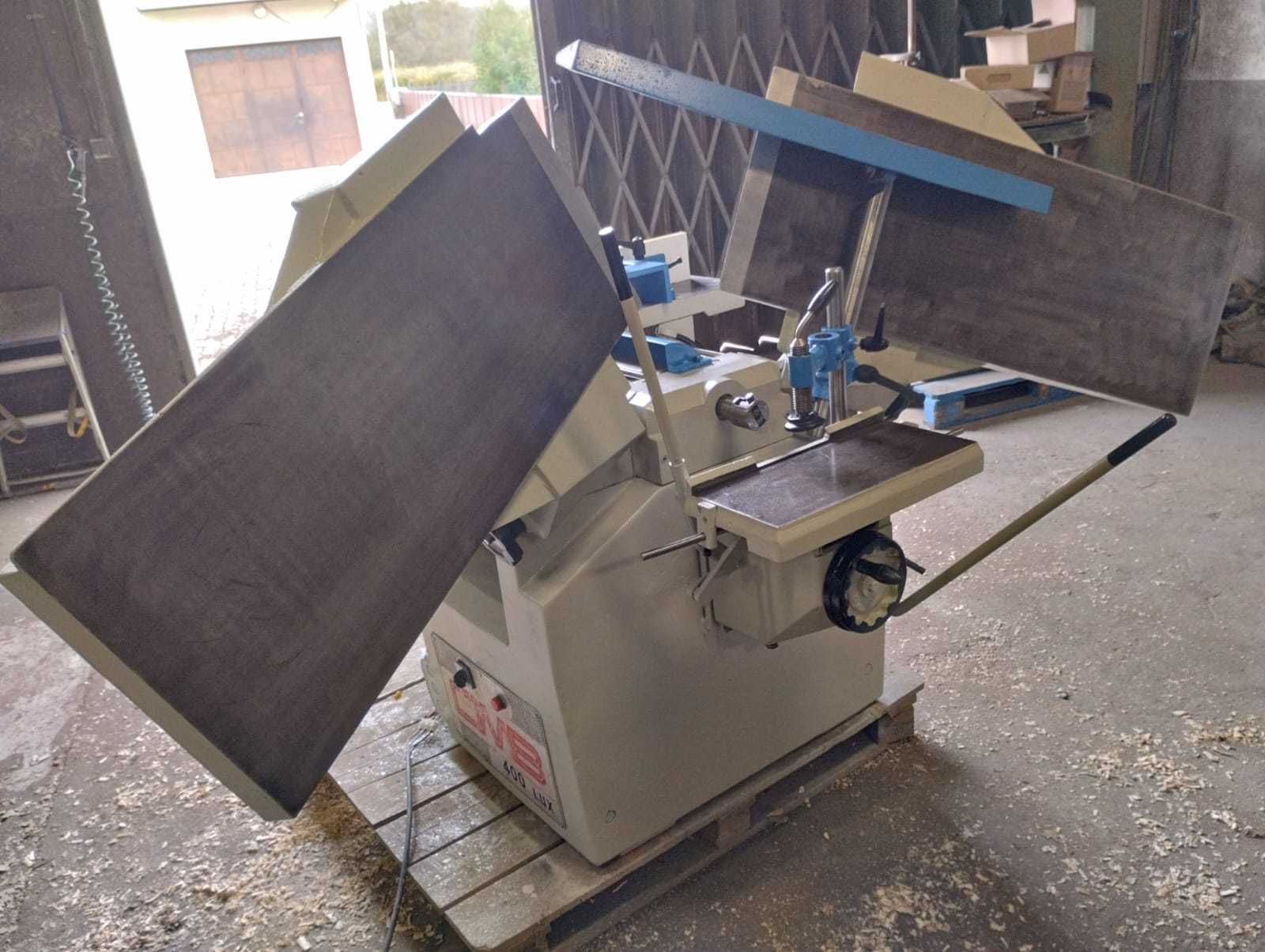 Universal - Máquina para trabalhar madeira