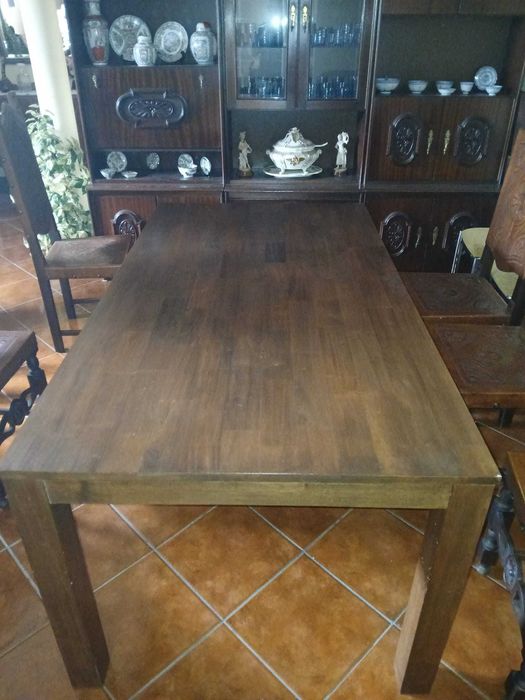 Mesa de jantar não  extensivel