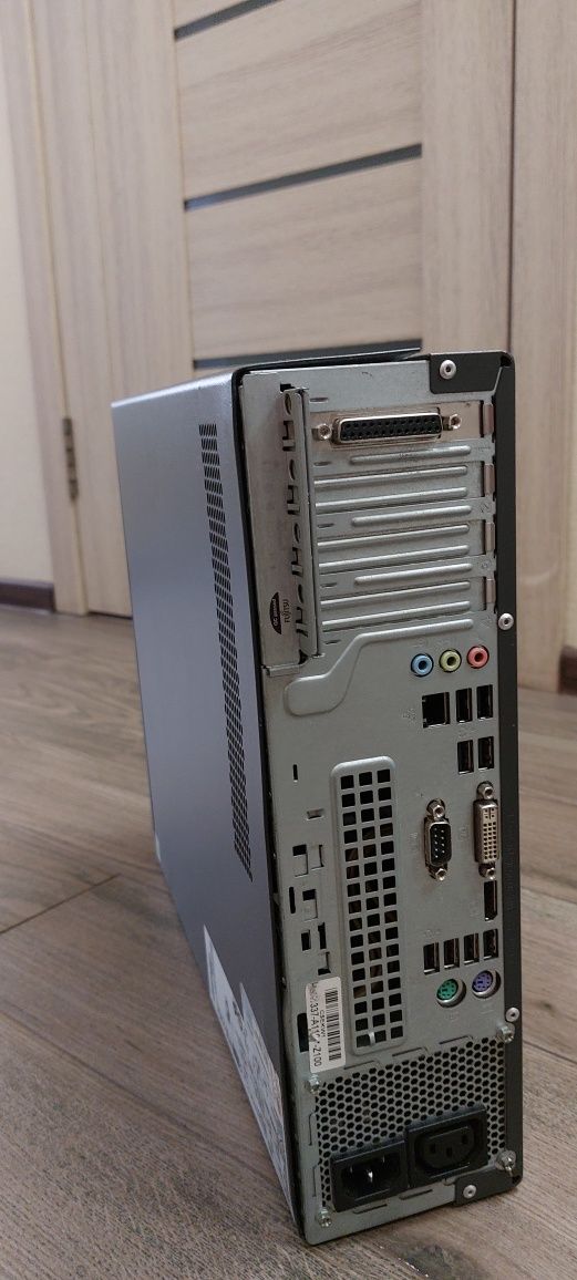 Системний блок Fujitsu