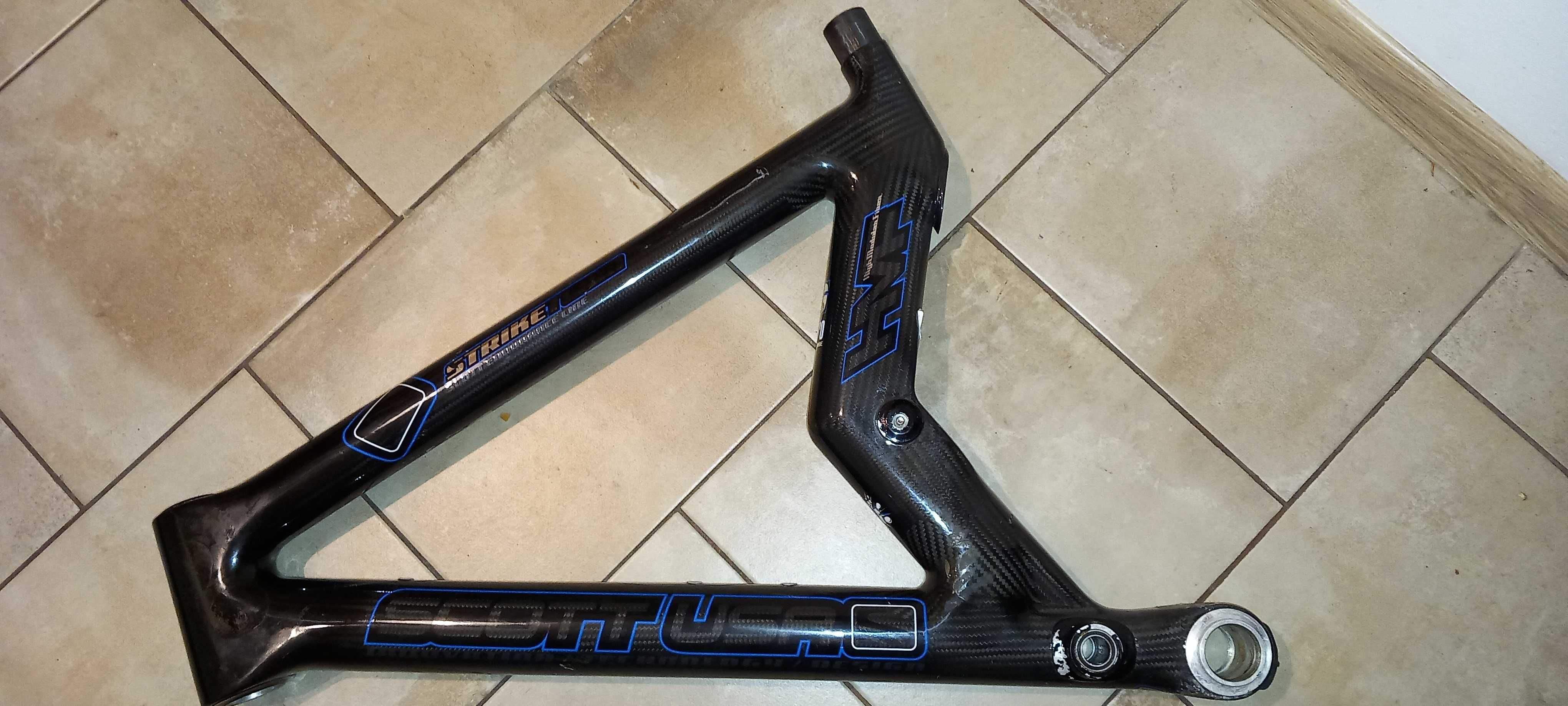 Rama Scott G-zero Strike carbon Retro MTB "L" pod 1 blat