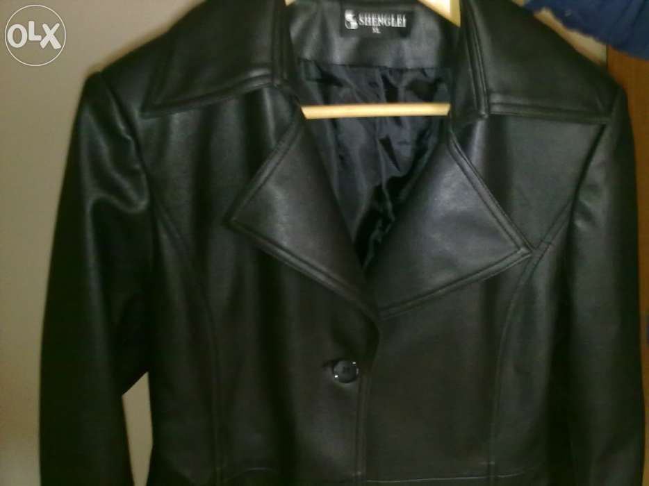 Casaco de senhora em pele