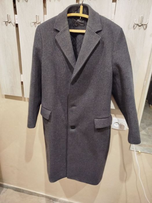 Новые плащи в отличном состоянии!