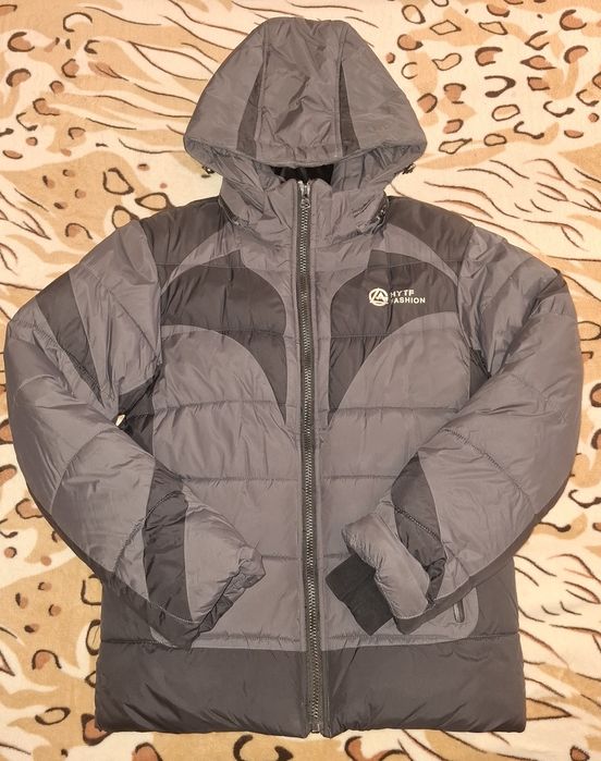 Курточка на подростка зимняя