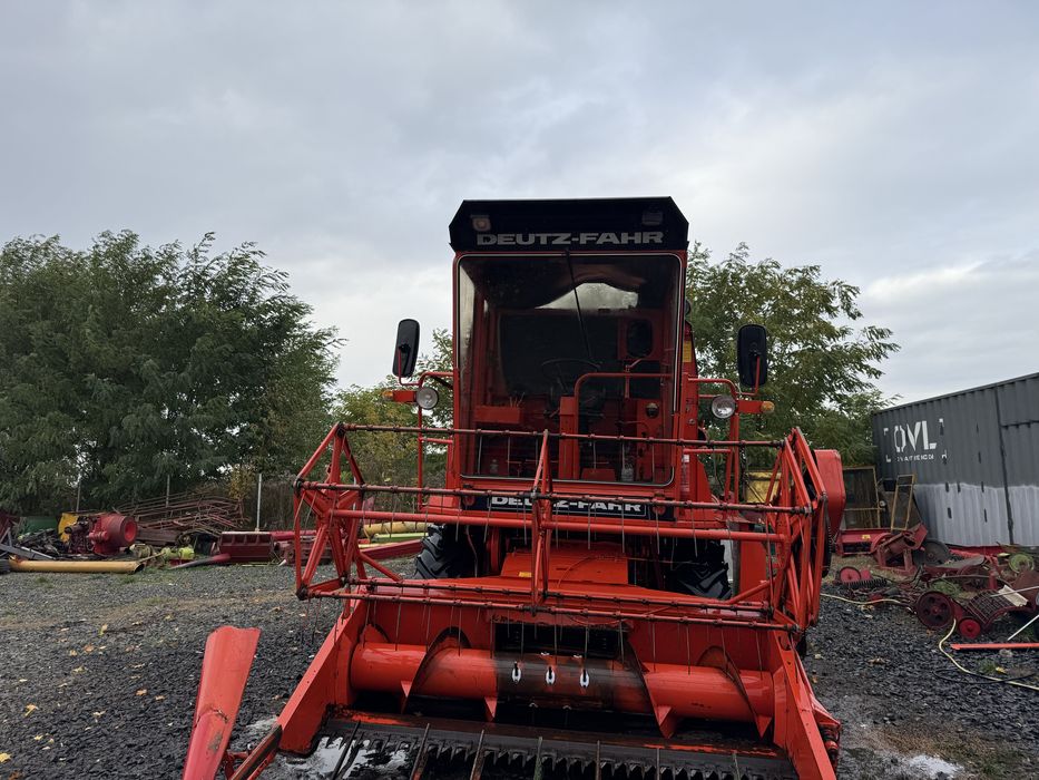 Комбайн зернозбиральний Deutz Fahr M660,M33.60 .