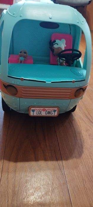 Ігровий набір LOL Гламурний кемпер, разом з ляльками