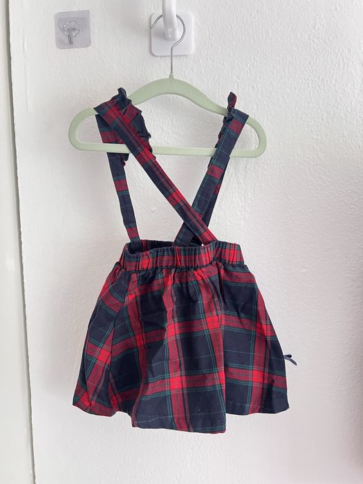 Saia de criança tipo colegial Ativo