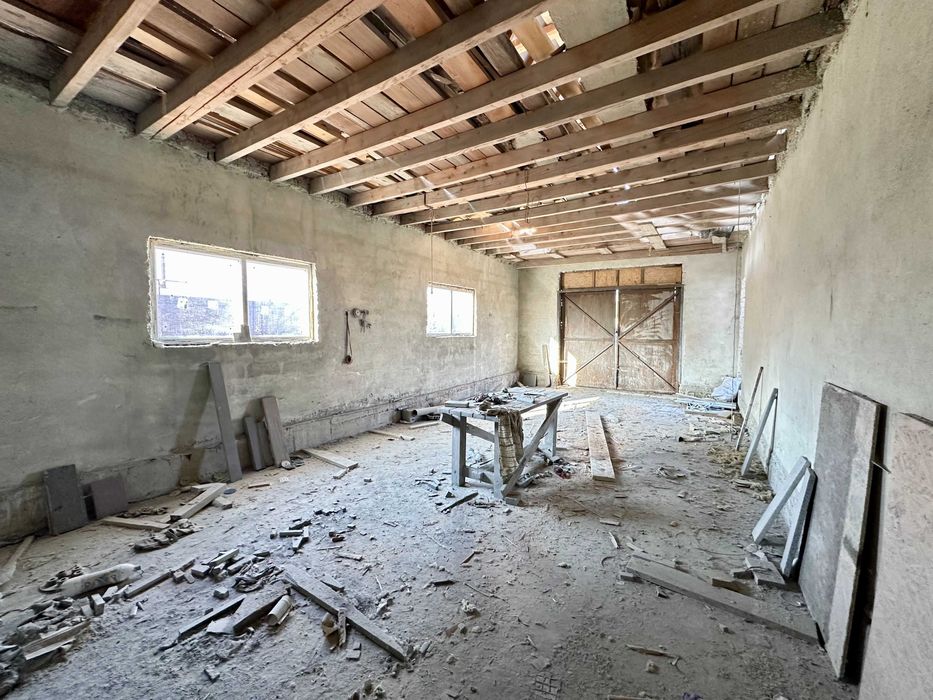 Продається будинок у с.Попелі біля м.Борислав