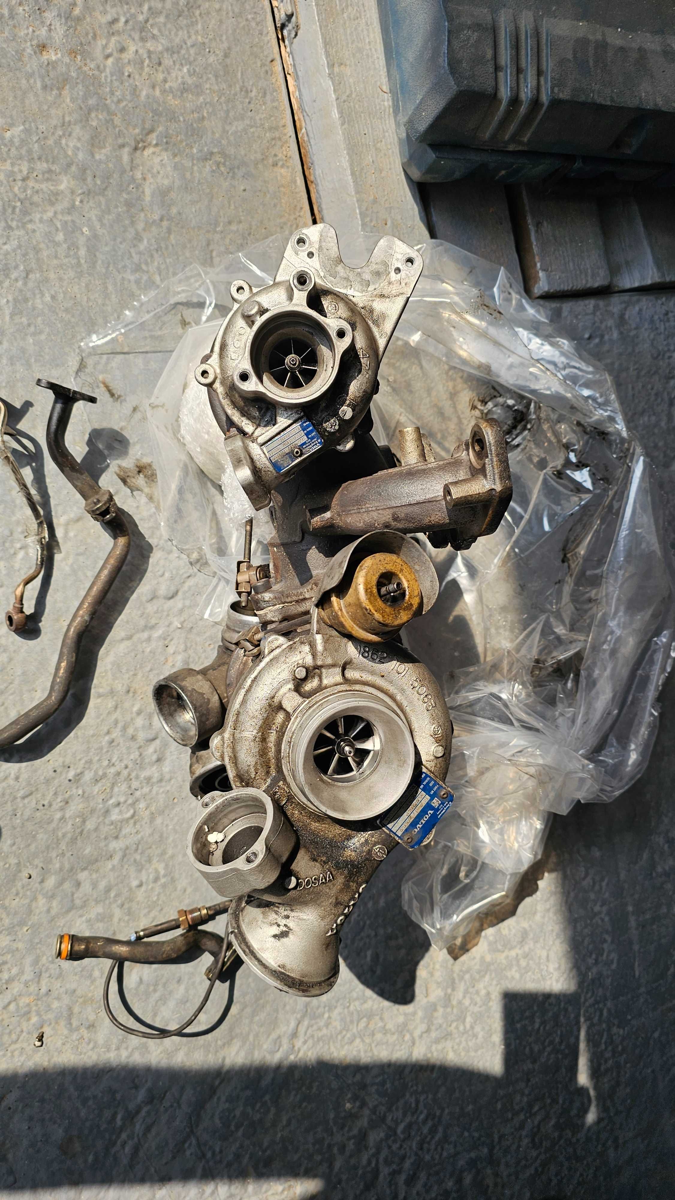 Zestaw turbosprężarka Volvo S90 D5 Turbina, 2 Turbiny