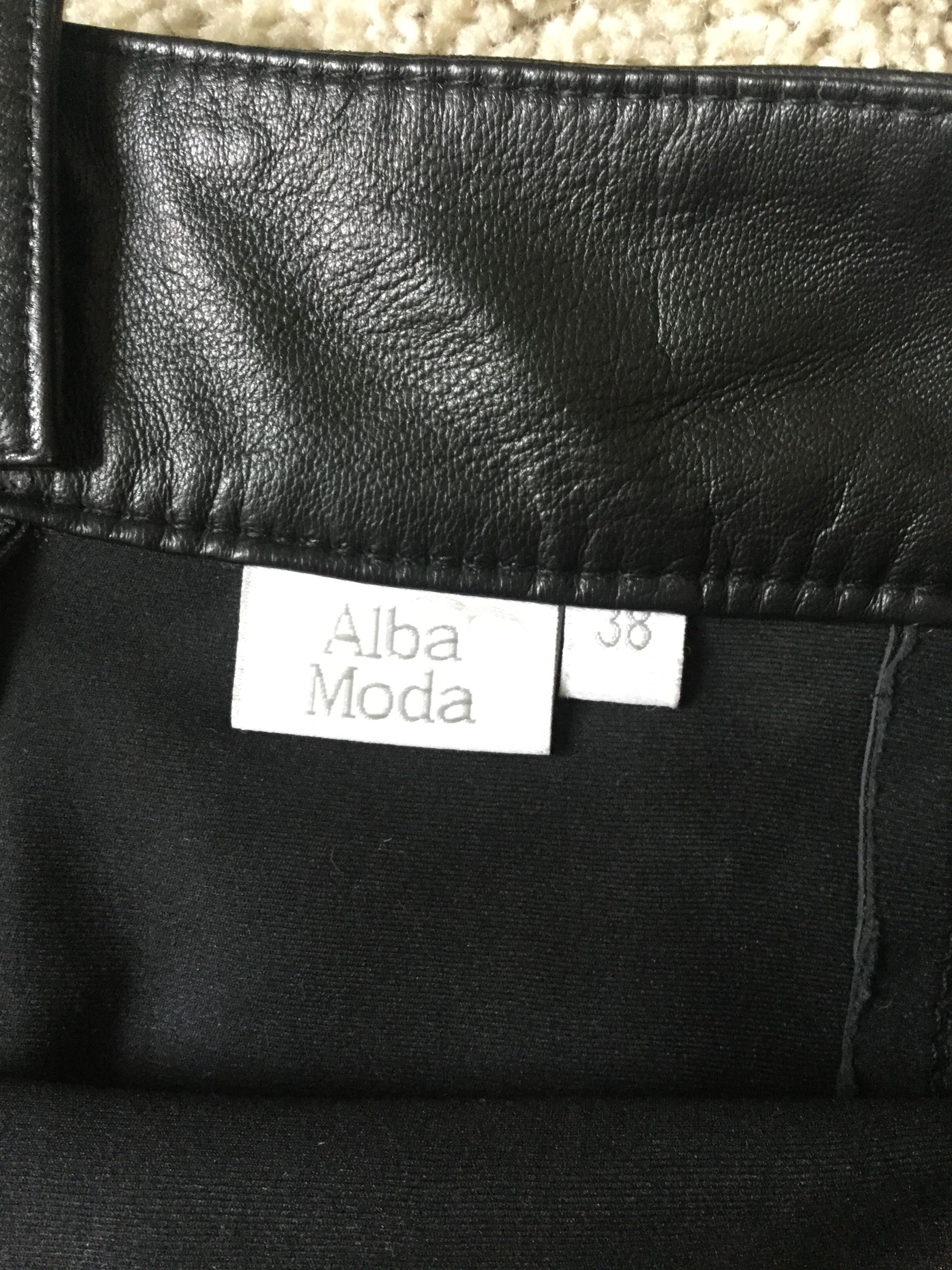 Skórzana spódnica Alba Moda rozmiar 38