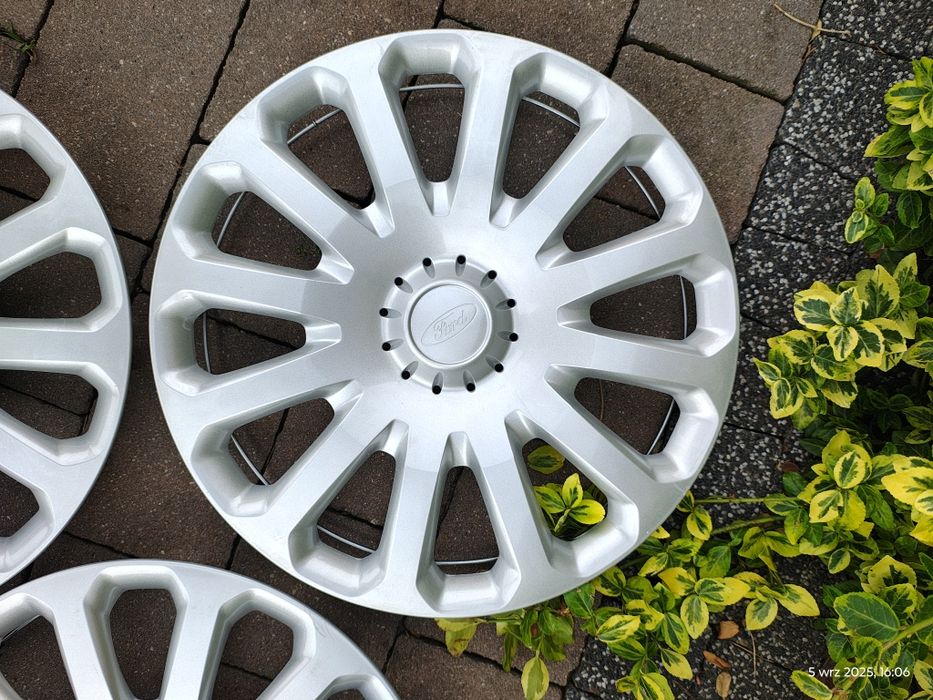 Kołpak 15 Ford 8V21-1130-JB 3sztuki