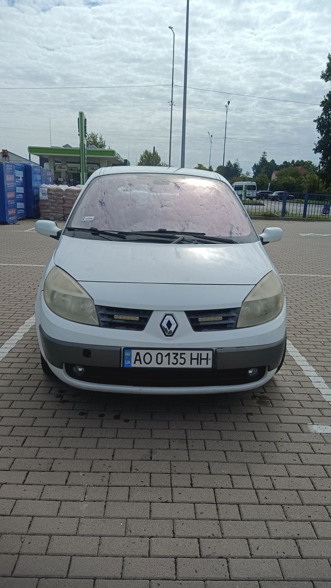 Renault Scenic 2 1.9dCi