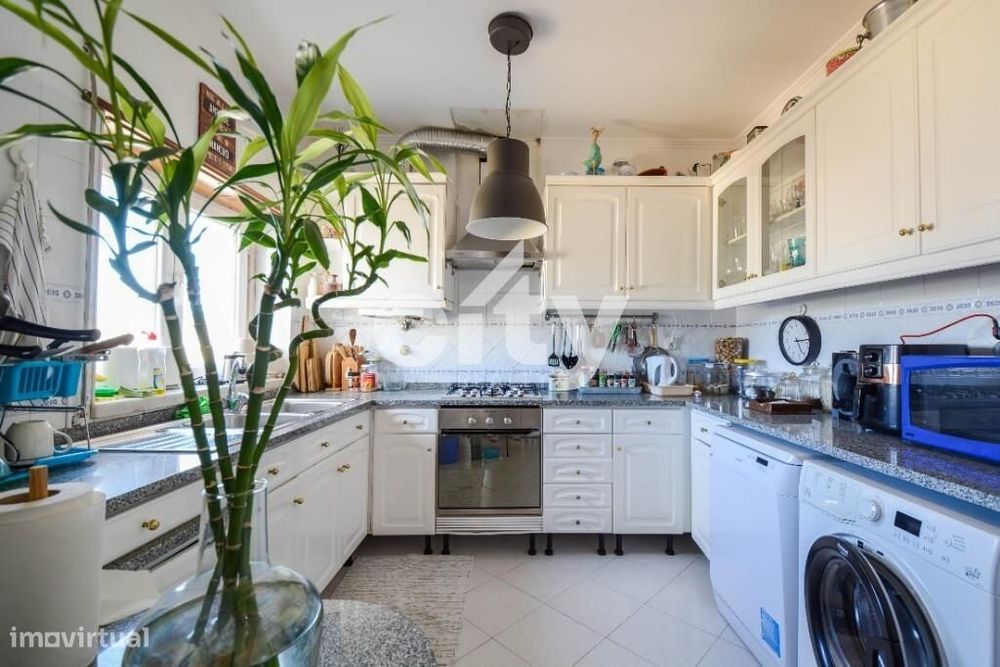 Apartamento T3 com box na Malveira - Conforto e tranquilidade