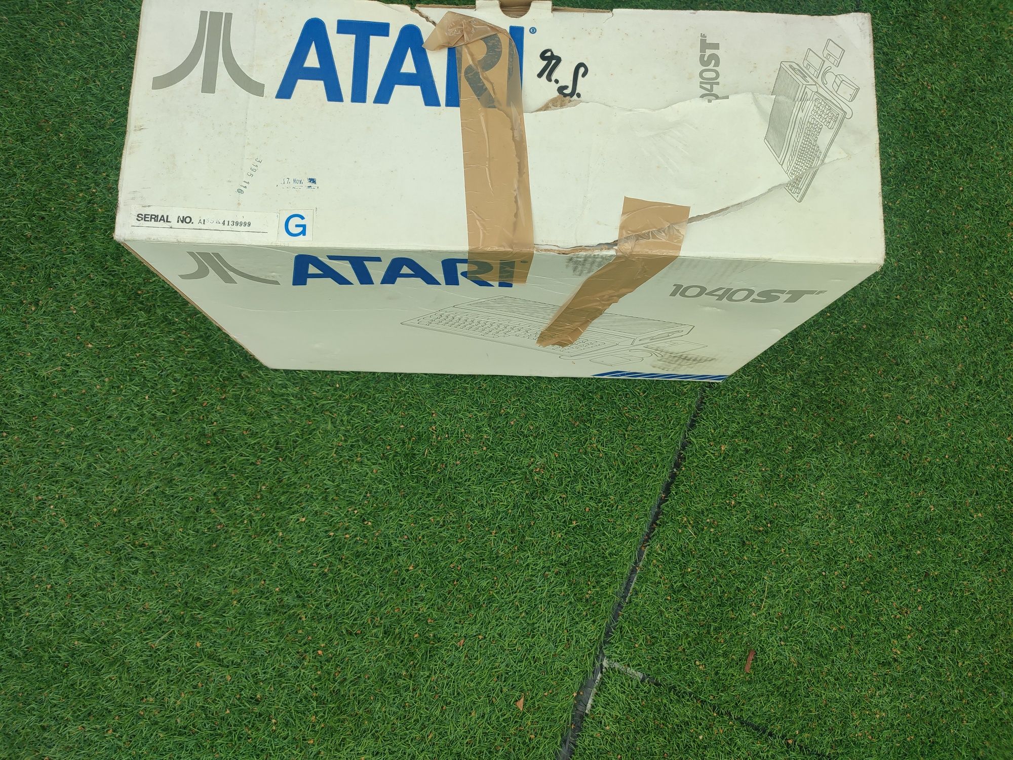 Atari STF 1040 w Boxie z myszką zestaw