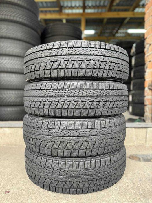 Шини вживані зимові 175/65 R15 BRIDGESTONE BLIZZAK VRX