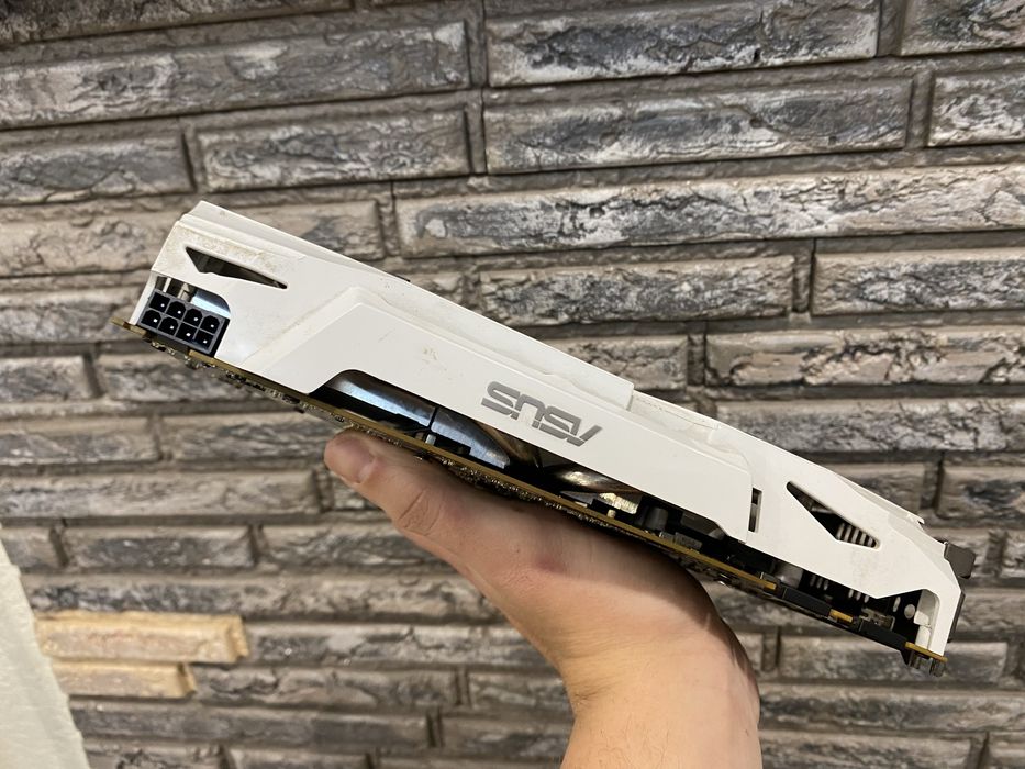 Відеокарта Gtx 1070 8gb